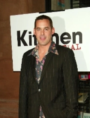 Скончался звезда сериала «Баффи — истребительница вампиров» Николас Брендон Скончался звезда сериала «Баффи — истребительница вампиров» Николас Брендон