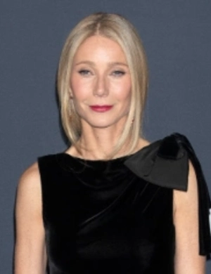 Гвинет Пэлтроу объяснила отказ от съемок в откровенной сцене с Итаном Хоуком Гвинет Пэлтроу объяснила отказ от съемок в откровенной сцене с Итаном Хоуком