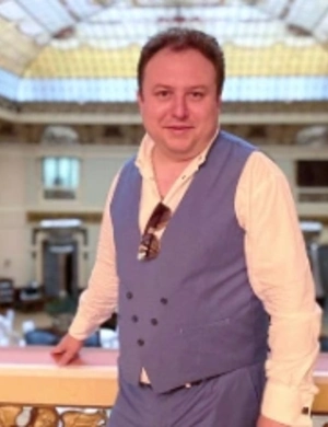 Умер заслуженный артист РФ Артур Готфрид: российский баритон не дожил до 43 лет