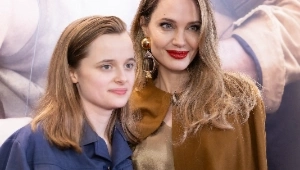 Анджелина Джоли впервые появилась на телевидении с 15-летней дочерью от Брэда Питта