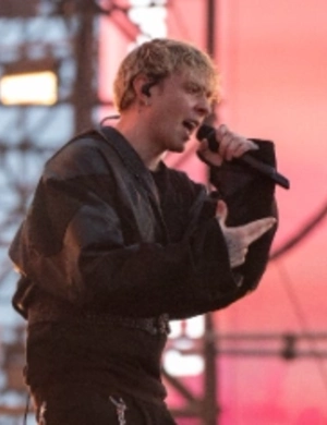 Егор Крид попал в больницу из-за травмы ноги Егор Крид попал в больницу из-за травмы ноги