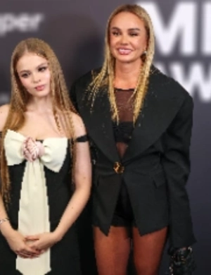 Мама певицы Миланы Стар повредила позвоночник: юная артистка отменила концерт