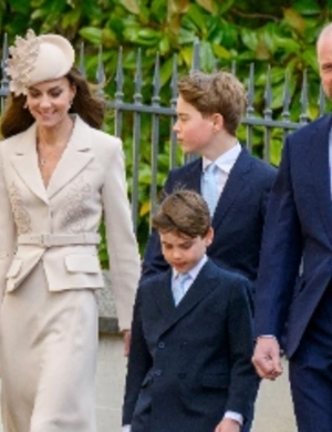 Кейт Миддлтон с супругом и детьми посетила пасхальную службу Кейт Миддлтон с супругом и детьми посетила пасхальную службу