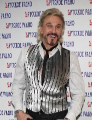 Анатолий Алешин развелся с молодой женой из-за измены