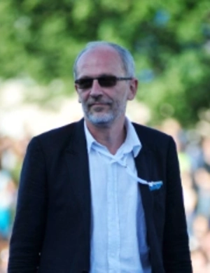 Александр Гордон и его молодая супруга рассказали об идиллии в браке Александр Гордон и его молодая супруга рассказали об идиллии в браке