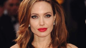 СТИЛЬ: Анджелина Джоли надела главный тренд сезона