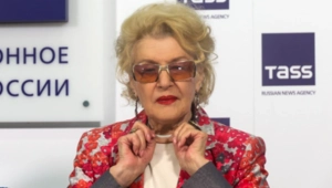 89-летняя Светлана Дружинина госпитализирована: онкология дала осложнения 89-летняя Светлана Дружинина госпитализирована: онкология дала осложнения
