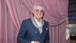 Дмитрий Дибров дал новогодний совет россиянам и обратился к детям: «Если я умру» Дмитрий Дибров дал новогодний совет россиянам и обратился к детям: «Если я умру»