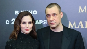 Евгений Цыганов рассказал о конфликтах с Юлией Снигирь: «Играть с ней – это испытание» Евгений Цыганов рассказал о конфликтах с Юлией Снигирь: «Играть с ней – это испытание»
