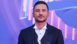 Сергей Лазарев высказался о «фастфуд-песнях» и недолговечности хитов: «Музыка стала совсем фоновой» Сергей Лазарев высказался о «фастфуд-песнях» и недолговечности хитов: «Музыка стала совсем фоновой»