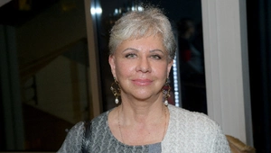 Сестра Михаила Ефремова — о пластике, закончившейся инфарктом: «И мочку пришили» Сестра Михаила Ефремова — о пластике, закончившейся инфарктом: «И мочку пришили»