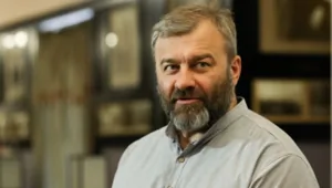 Михаил Пореченков объяснил любовь россиян к криминальному кино Михаил Пореченков объяснил любовь россиян к криминальному кино