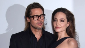 18-летняя дочь Джоли и Питта официально отказывается от фамилии отца: подробности
