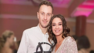 Жена T-killah показала кадры со вторых родов и рассказала о вещем сне Жена T-killah показала кадры со вторых родов и рассказала о вещем сне