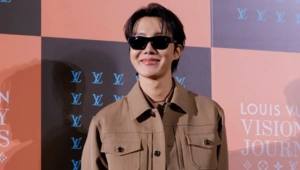 Джей Хоуп из BTS отмечает день рождения — фанаты со всего мира присоединяются к поздравлениям Джей Хоуп из BTS отмечает день рождения — фанаты со всего мира присоединяются к поздравлениям