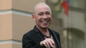 Александр Песков попросил дочь и зятя съехать с квартиры ради спокойствия бывшей жены