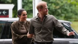 СМИ: Принц Гарри и Меган Маркл вернутся в Великобританию 26 августа