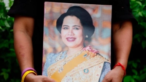 В Таиланде ушла из жизни королева-мать Сирикит