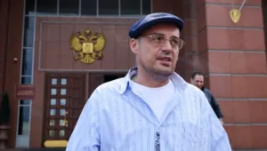 Гуф обиделся на Айзу из-за ее поста в соцсетях Гуф обиделся на Айзу из-за ее поста в соцсетях