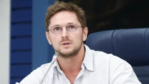 Певец CHEBANOV рассказал, как ему удается совмещать роль отца и артиста