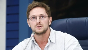 Певец CHEBANOV рассказал, как ему удается совмещать роль отца и артиста