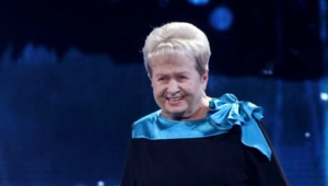94-летняя Александра Пахмутова активно готовится к юбилею: «Набирается сил» 94-летняя Александра Пахмутова активно готовится к юбилею: «Набирается сил»