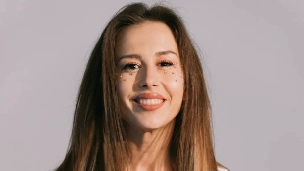 Солистка группы «Демо» была среди пассажиров перевернувшегося поезда Челябинск — Москва