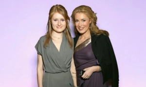 Дочери Марии Шукшиной понадобилась помощь врачей из-за бодибилдинга Дочери Марии Шукшиной понадобилась помощь врачей из-за бодибилдинга