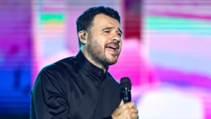 Emin рассказал об успехе трека с JONY: «Это просто очень талантливая песня» Emin рассказал об успехе трека с JONY: «Это просто очень талантливая песня»
