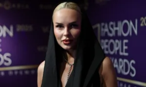 Певица Ханна поделилась романтичными кадрами с супругом из Франции