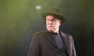 Андрей Соколов трогательно простился с покойной матерью: «Спасибо тебе, родная моя» Андрей Соколов трогательно простился с покойной матерью: «Спасибо тебе, родная моя»