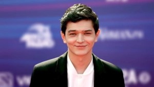 Akmal’ исполнил мечту поклонницы во время «МУЗОN FEST» Akmal’ исполнил мечту поклонницы во время «МУЗОN FEST»