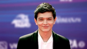 Akmal’ исполнил мечту поклонницы во время «МУЗОN FEST»