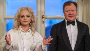 Игорь Бутман призвал коллег финансово помочь Ларисе Долиной Игорь Бутман призвал коллег финансово помочь Ларисе Долиной