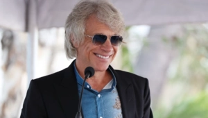 Джон Бон Джови рассказал о старте карьеры: 180 долларов за дебют и «Звездные войны» Джон Бон Джови рассказал о старте карьеры: 180 долларов за дебют и «Звездные войны»