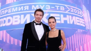 Дина Аверина и Дмитрий Соловьев ждут первенца Дина Аверина и Дмитрий Соловьев ждут первенца