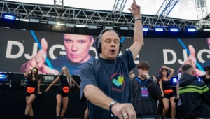 DJ Грув рассказал о сотрудничестве с Filatov & Karas DJ Грув рассказал о сотрудничестве с Filatov & Karas