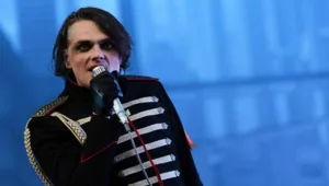 Солист My Chemical Romance Джерард Уэй выразил надежду на выход нового альбома Солист My Chemical Romance Джерард Уэй выразил надежду на выход нового альбома