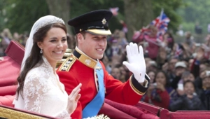 Принц Уильям вместе с детьми встретился с «главным» поклонником принцессы Дианы