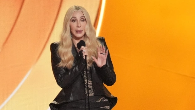 Шер попросила назначить опекуна для своего 49-летнего сына