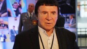 В Москве госпитализировали Анатолия Кашпировского В Москве госпитализировали Анатолия Кашпировского