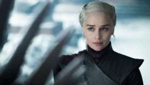 Стало известно название первого полнометражного фильма по «Игре престолов»