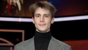Иван Янковский — о последней встрече со знаменитым дедом и бремени сравнений