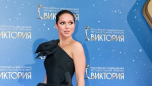 Нюша рассказала о жизни без отношений и поздравлении от бывшего мужа