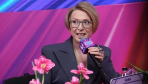 Яна Чурикова об экстремальной худобе: как мать спасла ее от опасной крайности
