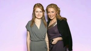 Сестра Марии Шукшиной посочувствовала племяннице-бодибилдерше: «Она заглушает боль»