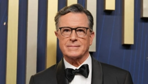 Стивен Колбер выступит сценаристом спин-оффа «Властелина колец»