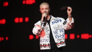 Егор Крид приостановил гастроли из-за истощения: «6 концертов на капельницах»