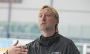 Евгений Плющенко попал в турецкую больницу