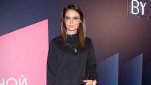 Агата Муцениеце пожаловалась, что не может похудеть после родов